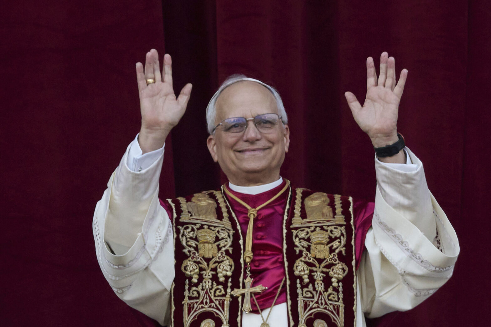 Papa Leo XIV, Pormal nang Obispo ng Roma: "Ako ay Romano!"